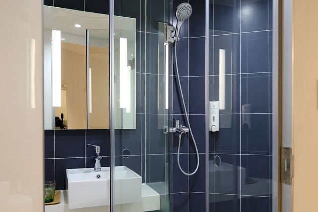 shower enclosures